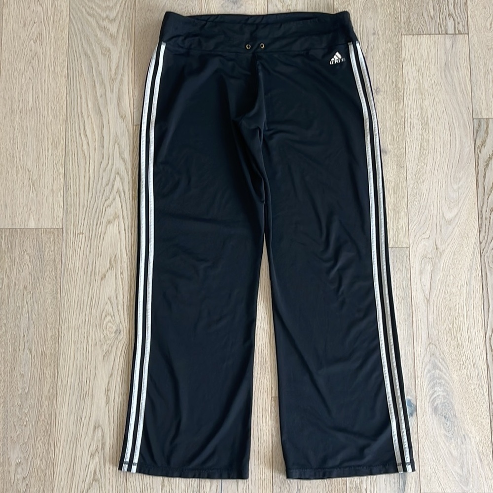 Bundle Of 2 Sweatpants - image 4